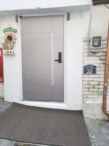 Apartamento Hanok House Station Seúl
