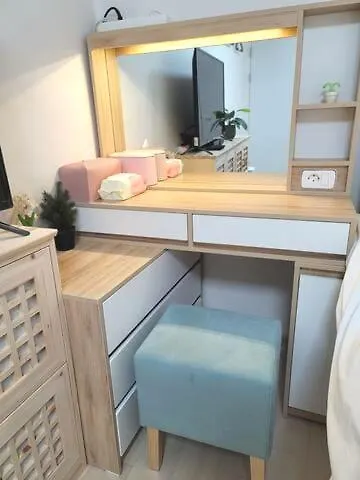 Apartamento Hanok House Station