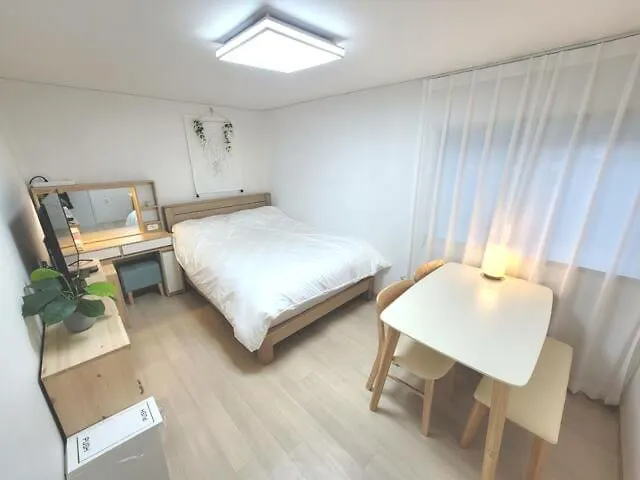 Apartamento Hanok House Station Seúl